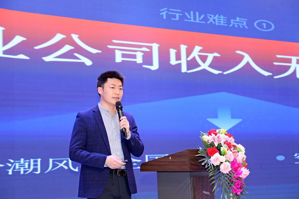 1769758125435087655.jpg 11.jpg