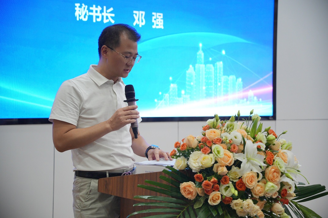 b143393d032e6ccc1973f322a9a4ff1c.jpg